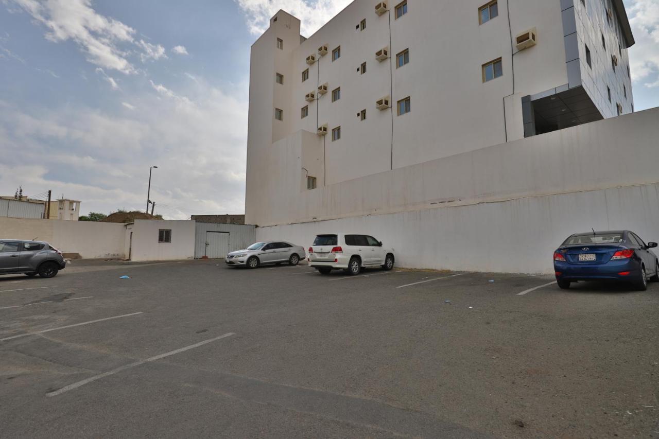 Oyo 369 Arwa Alqosor Hotel Abha Kültér fotó